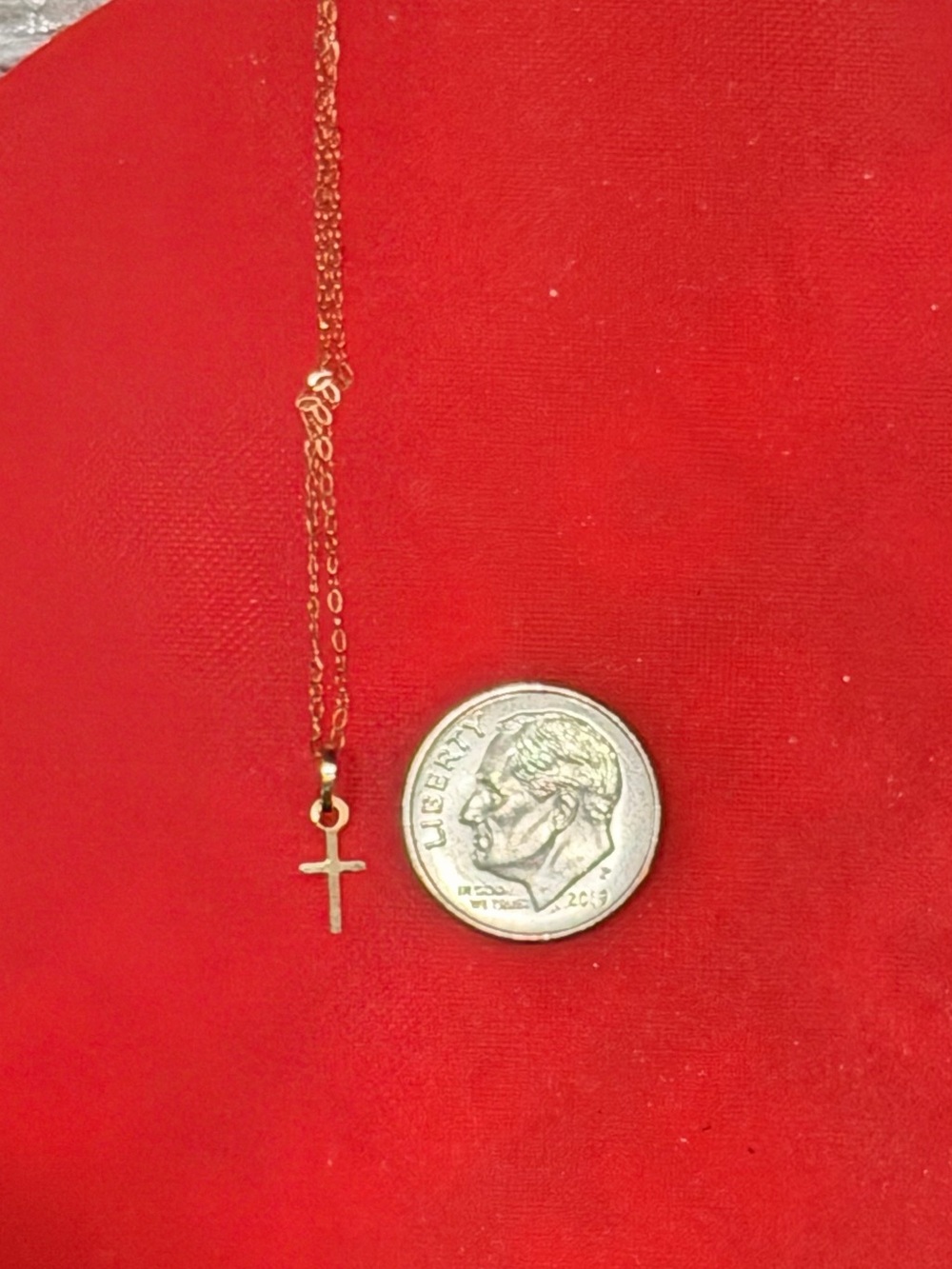 14k Gold very tiny Cross Pendant - Picture 5 of 6
